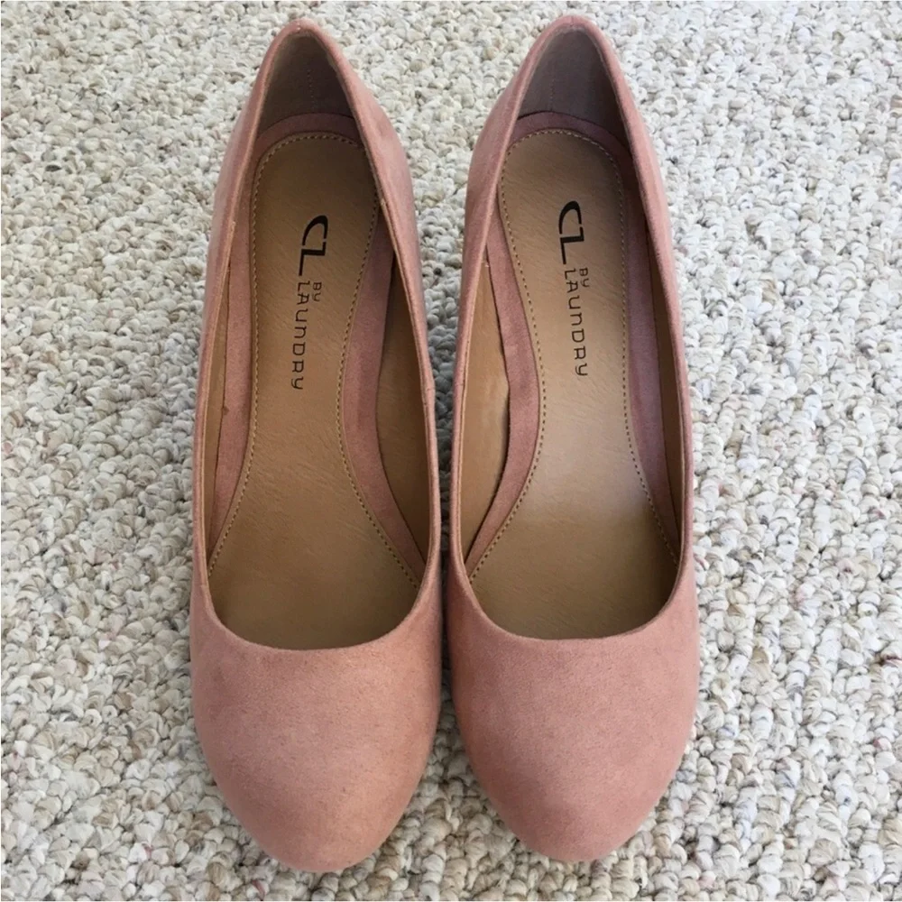 NWT Pima Wedge Heels from CL by Laundry